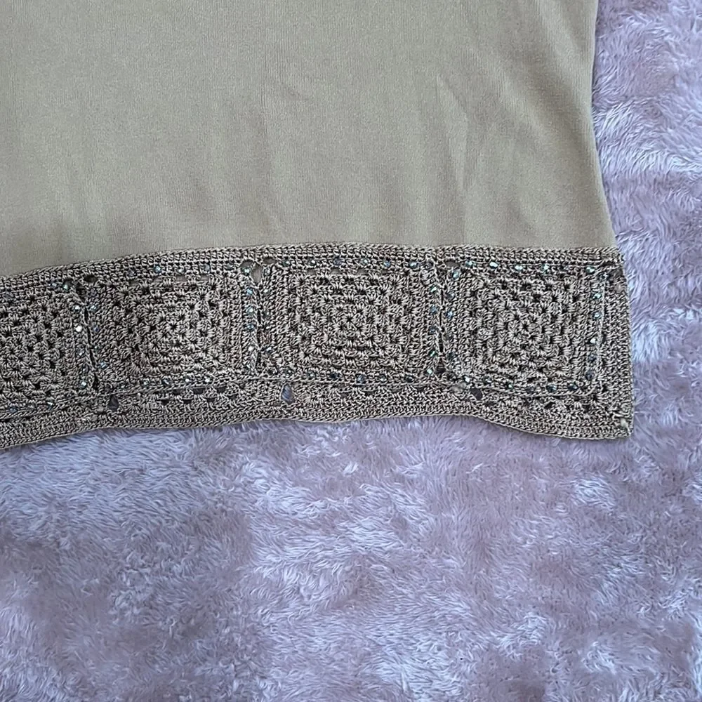 25. Joseph A. Cropped tank crochet bottom with beads Size L - Picture 3 of 9